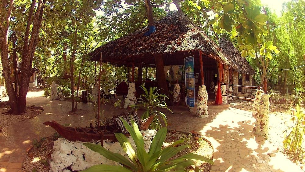 Waikiki Resort Pwani Mchangani Exterior foto