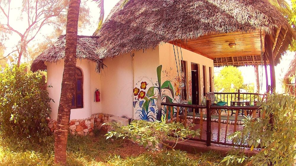 Waikiki Resort Pwani Mchangani Exterior foto